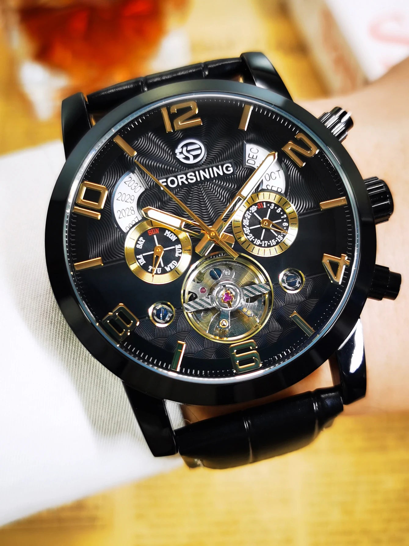 Excellence Tourbillon Skeleton Automatic Mechanical Watch for Men Calendar Window Week Display Leather Belt Classic Watches